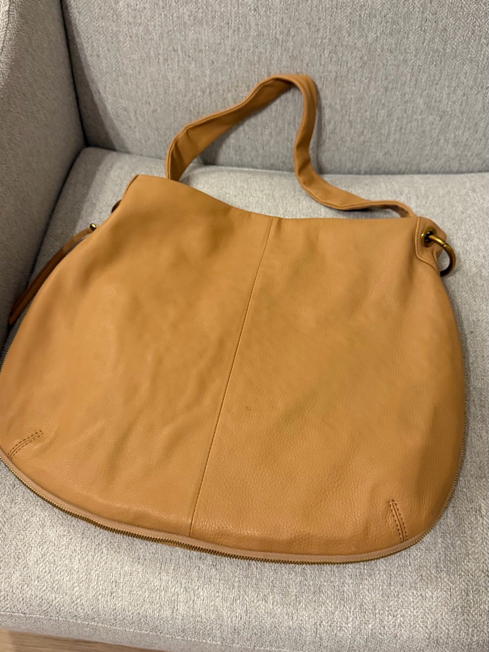 HOBO Genuine Leather Hobo Shoulder Bag Camel Tan Slouchy Large Purse
